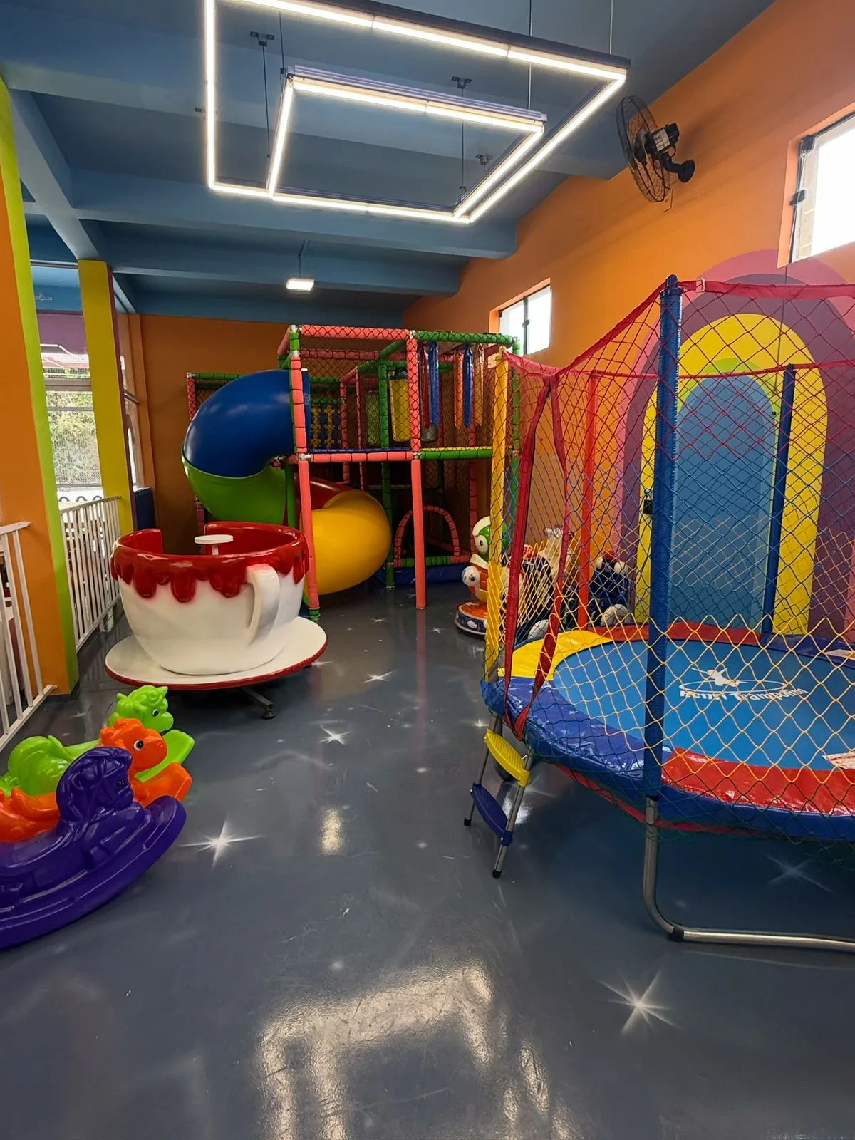 Salão Infantil Faz de Conta — foto 2