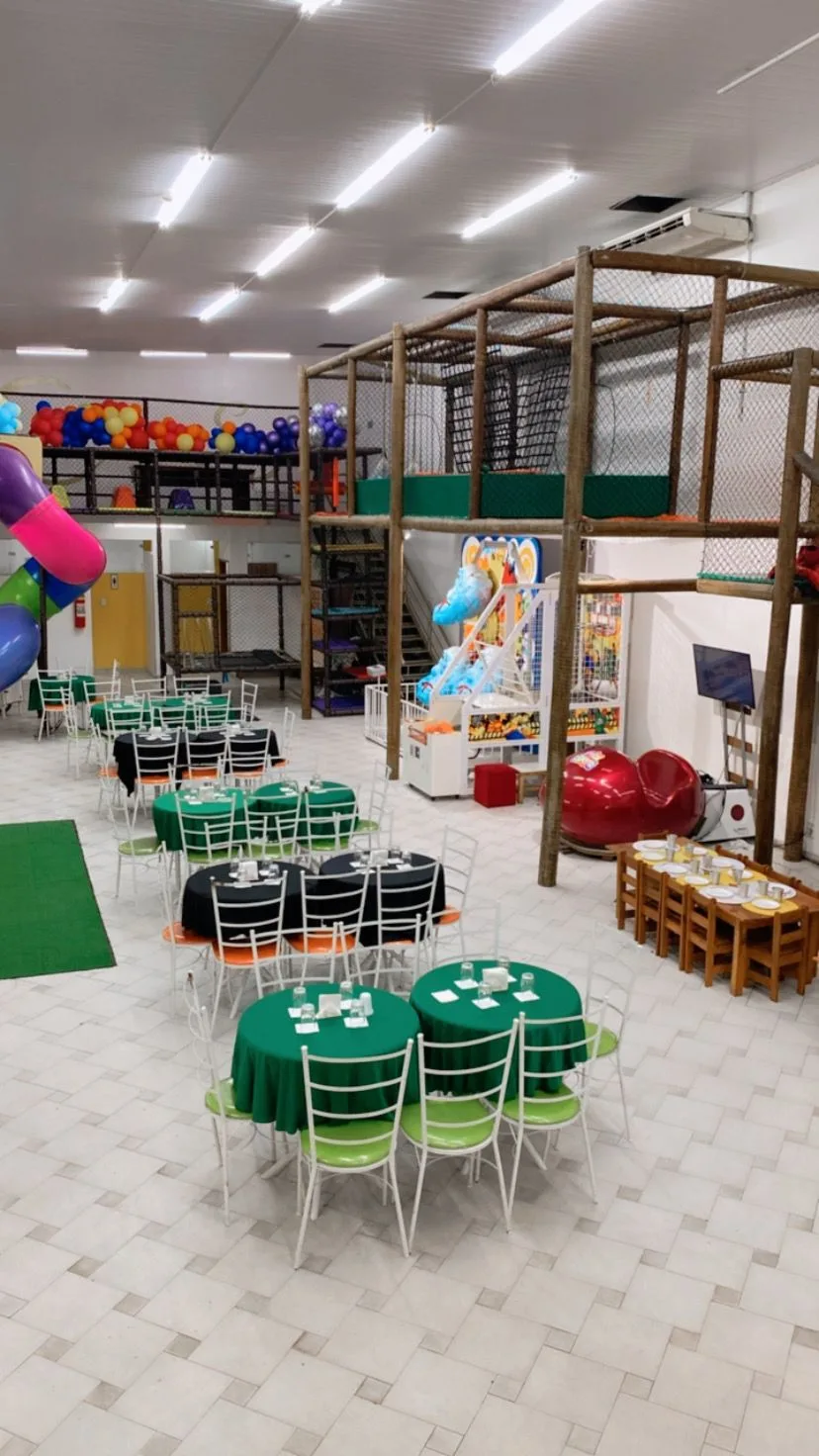 Circus Buffet — foto 1